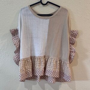 easel Two-Tone Patchwork Ruffle Sleeve Knit Top - Beige/Cream